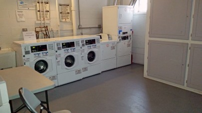 20160419_141520 laundry LR